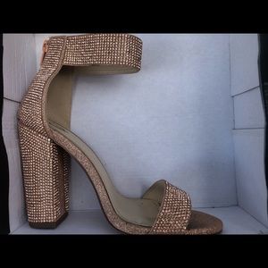 COPY - Rose gold heels/pumps